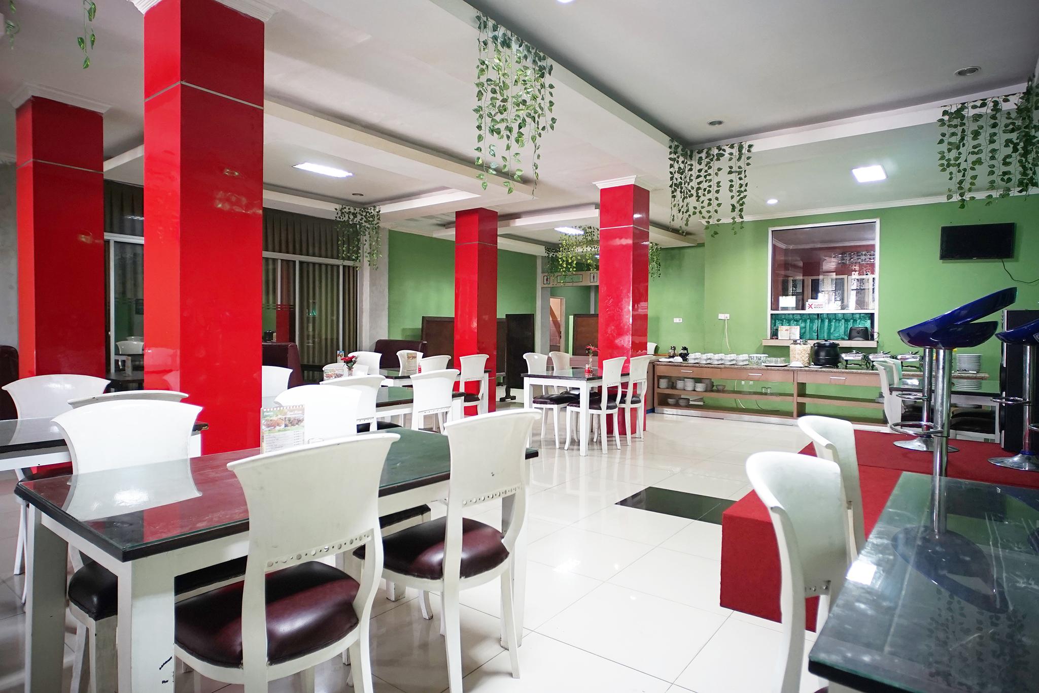 Capital O 2885 Hemra Hotel Balikpapan  Exteriör bild